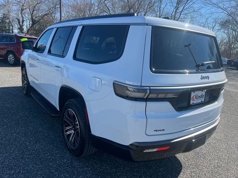 New 2026 Jeep Grand Wagoneer 4WD image 28