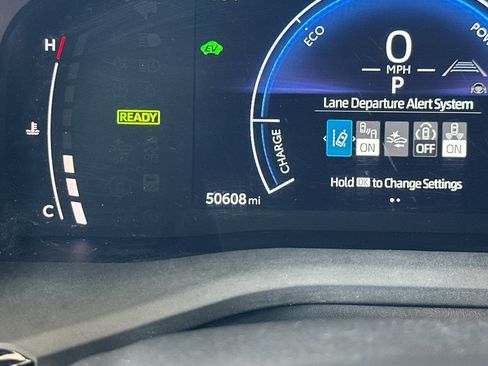 Certified 2025 Toyota Camry LE FWD image 27