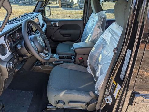 New 2026 Jeep Wrangler Willys image 7