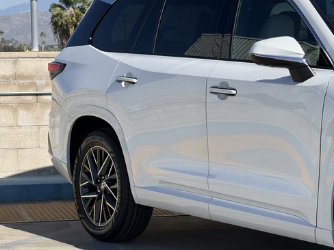 New 2026 Lexus TX 350 AWD image 5