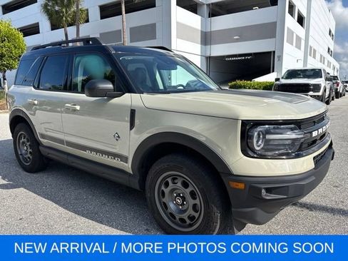 Used 2024 Ford Bronco Sport Outer Banks AWD/4WD image 1