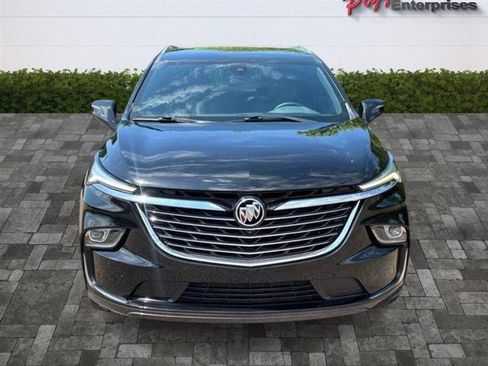 Used 2024 Buick Enclave Essence w/ Technology Package FWD image 5