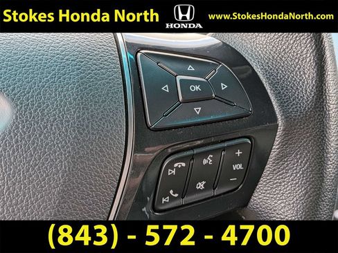 Used 2017 Ford Explorer Limited w/ Equipment Group 301A FWD image 31