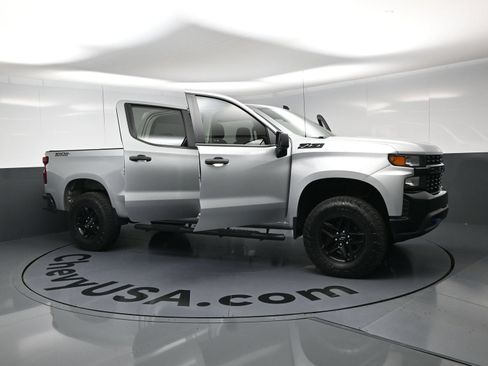 Used 2021 Chevrolet Silverado 1500 Custom Trail Boss AWD/4WD image 23