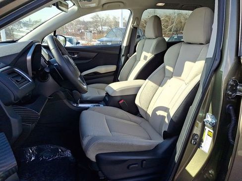 Used 2025 Subaru Ascent Premium image 14