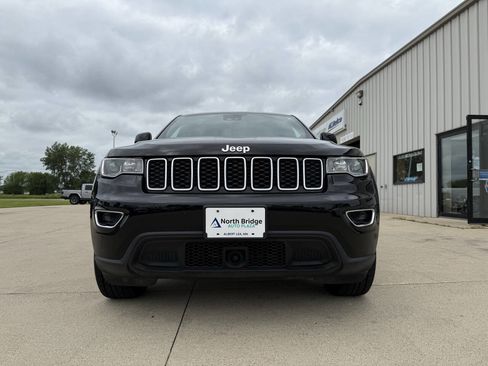 Used 2021 Jeep Grand Cherokee Laredo X image 25