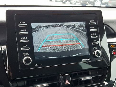 Certified 2021 Toyota Camry SE w/ Blackout Package (TMS) image 18