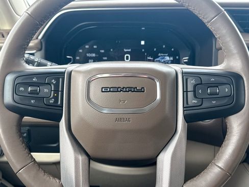 Certified 2022 GMC Yukon Denali image 44