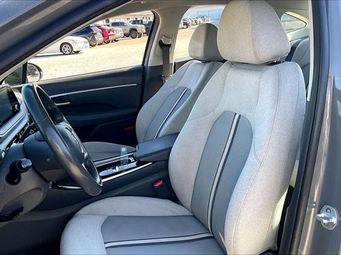Used 2020 Hyundai Sonata SEL w/ Convenience Package image 8
