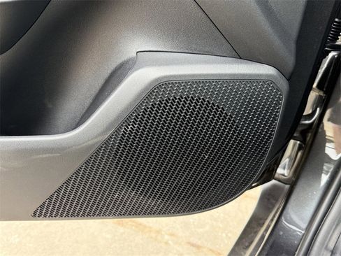 New 2025 Kia K4 LXS image 17