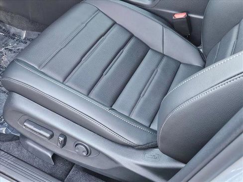 New 2026 Honda CR-V EX-L image 4