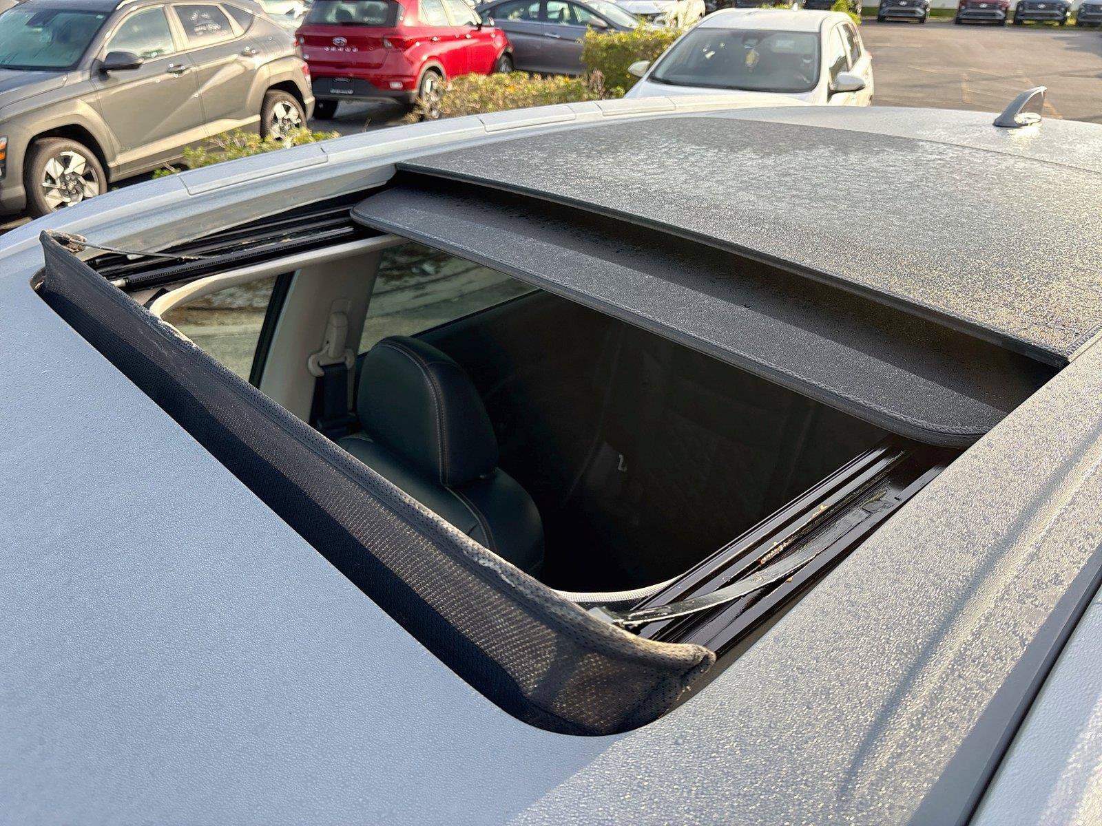 Used 2024 Nissan Murano Platinum w/ Cargo Package FWD image 22