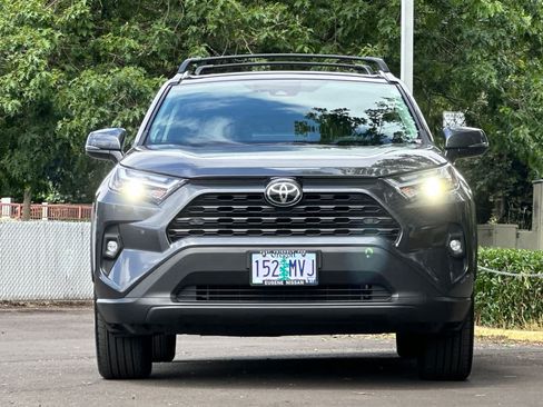 Used 2025 Toyota RAV4 XLE Premium w/ Weather Package AWD/4WD image 10