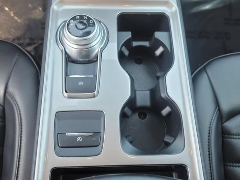 Used 2024 Ford Edge SEL AWD/4WD image 22