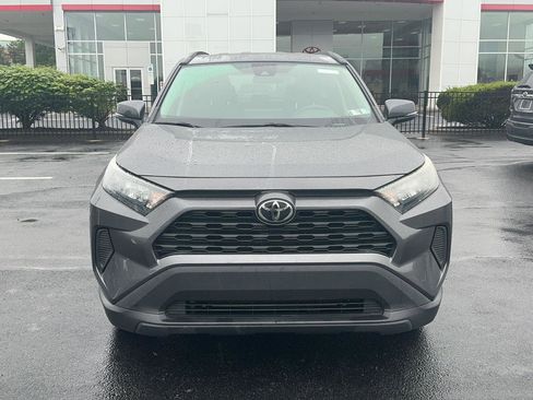 Certified 2021 Toyota RAV4 LE AWD/4WD image 2