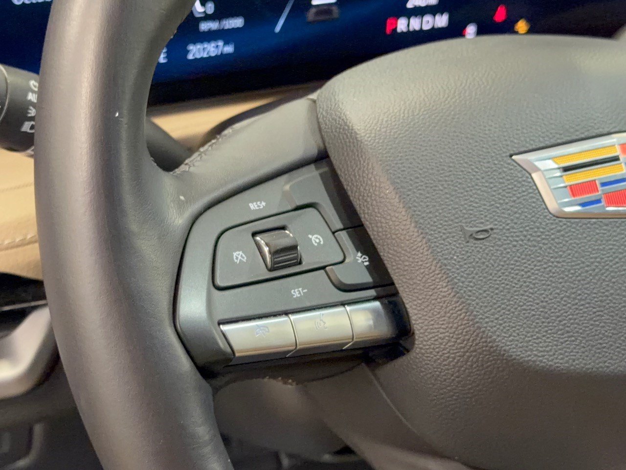 Used 2024 Cadillac XT4 Luxury FWD image 18