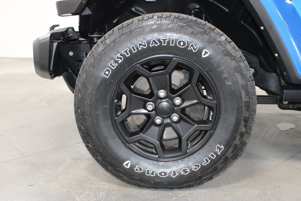 Used 2022 Jeep Gladiator Sport AWD/4WD image 42