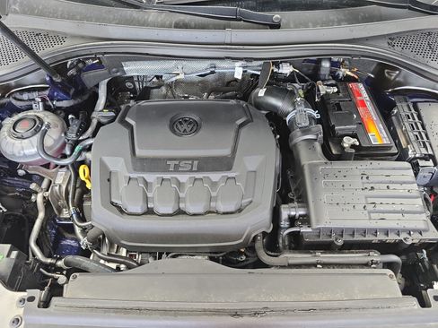 Used 2022 Volkswagen Tiguan SE FWD image 31