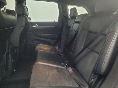 Used 2022 Jeep Grand Cherokee Laredo X AWD/4WD image 18