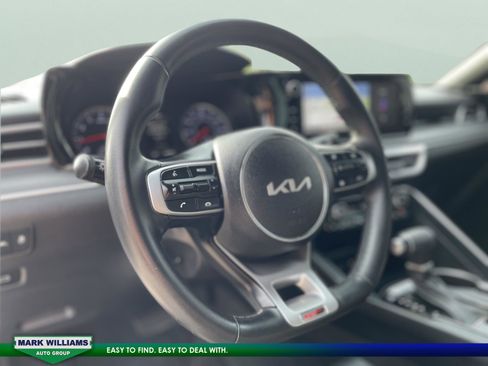 Used 2022 Kia K5 GT-Line image 16