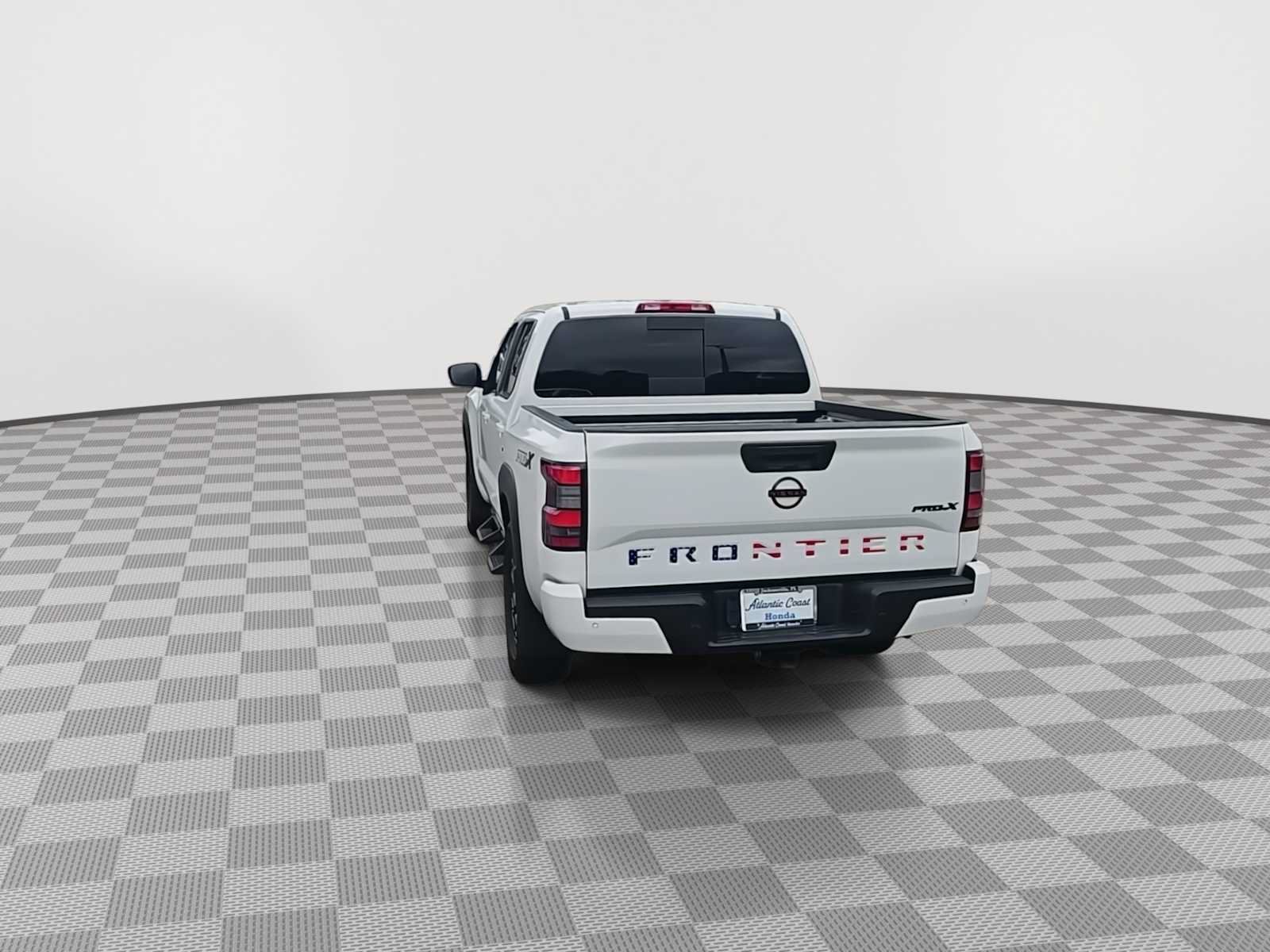 Used 2024 Nissan Frontier Pro-X w/ Pro Premium Package RWD image 7