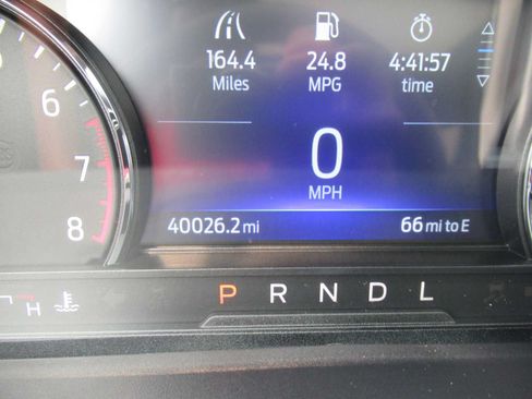 Used 2023 Ford Explorer Limited w/ Limited Technology Package AWD/4WD image 32