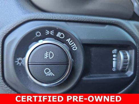 Certified 2023 Jeep Gladiator Sport image 51