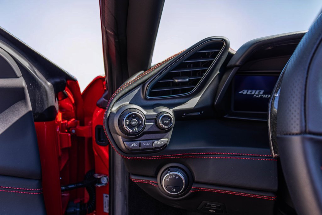 Certified 2019 Ferrari 488 Spider RWD image 38
