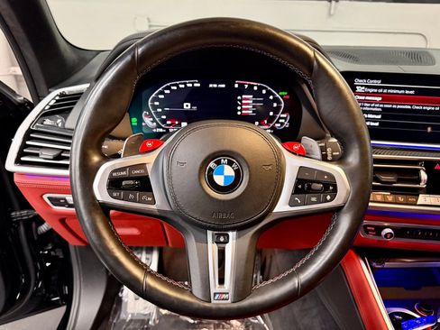 Used 2023 BMW X5 M w/ Competition Package AWD/4WD image 28