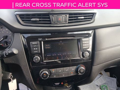 Used 2020 Nissan Rogue S AWD/4WD image 14