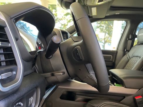 New 2022 RAM 1500 Big Horn image 36