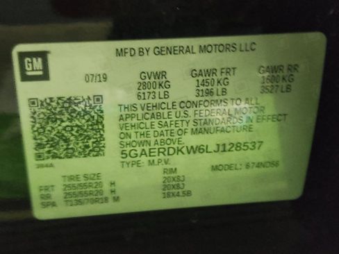 Used 2020 Buick Enclave Avenir w/ Avenir Technology Package FWD image 33