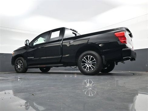 Used 2024 Nissan Titan SV w/ SV Utility Package image 35