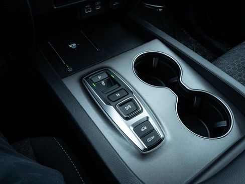 Used 2025 Honda Ridgeline Sport image 27