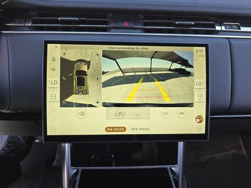 New 2026 Land Rover Range Rover SE AWD/4WD image 25