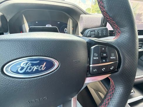 Used 2025 Ford Explorer ST-Line AWD/4WD image 25
