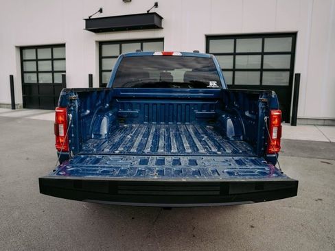 Used 2023 Ford F150 XLT w/ Trailer Tow Package image 9