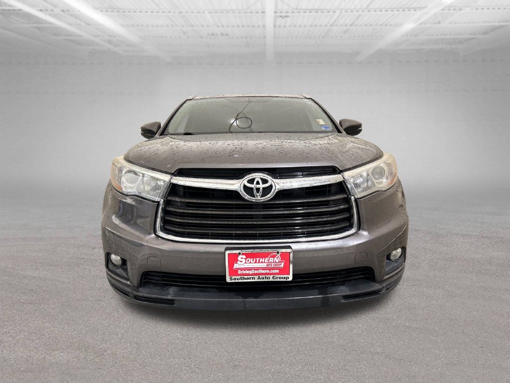Used 2016 Toyota Highlander XLE AWD/4WD image 9
