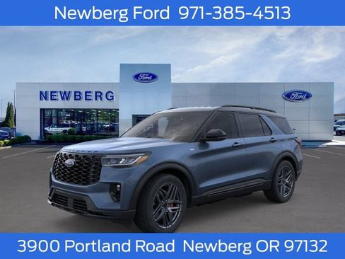 New 2025 Ford Explorer ST-Line w/ Premium Package AWD/4WD image 3