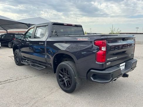 Used 2023 Chevrolet Silverado 1500 Custom Trail Boss AWD/4WD image 4