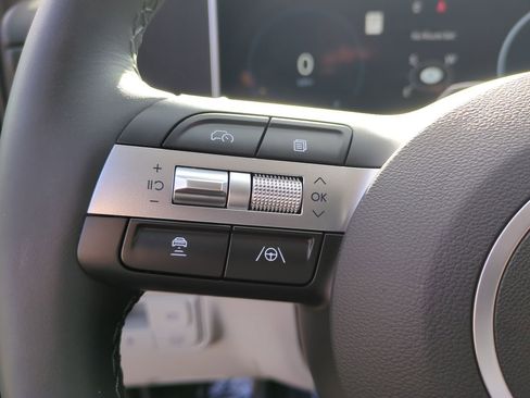 Certified 2025 Hyundai Tucson SEL image 25