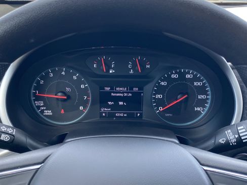 Used 2024 Chevrolet Malibu LT image 28