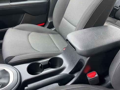 Used 2024 Kia Forte LXS w/ LXS Technology Package image 24