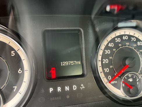 Used 2017 RAM 1500 Express AWD/4WD image 5