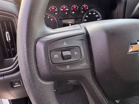 Used 2021 Chevrolet Silverado 1500 Custom image 18