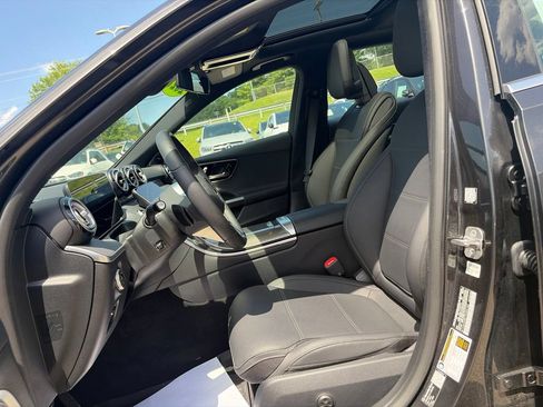 Used 2026 Mercedes-Benz C 300 4MATIC Sedan image 11