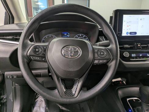 Used 2024 Toyota Corolla LE image 20