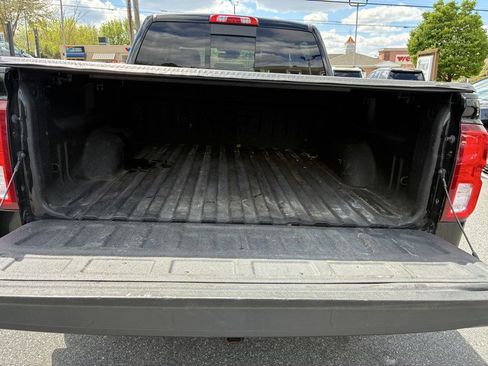 Used 2018 Chevrolet Silverado 1500 LTZ Z71 w/ LTZ Plus Package image 21