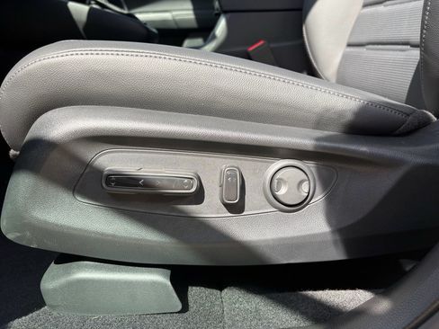 Used 2026 Honda CR-V EX-L image 22