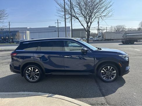 Certified 2022 INFINITI QX60 Luxe w/ Cargo Package AWD/4WD image 9